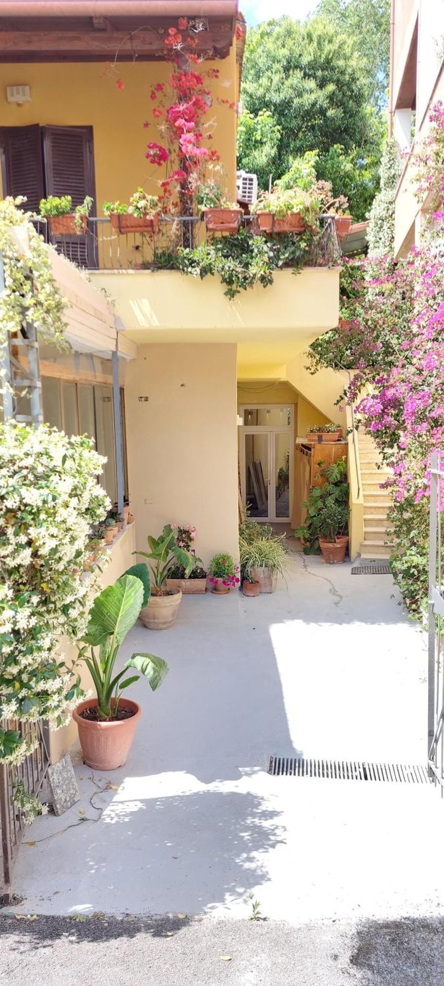 Elisa E Carla House Beautiful Apartments On The Cassia Rom Exterior foto